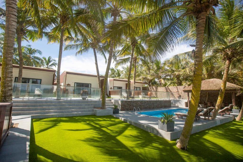 The Big Blue Resort & Spa Kasoa Kültér fotó
